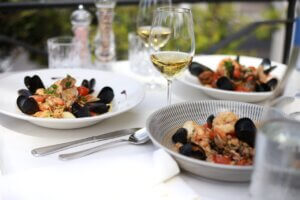 3 sommerliche Pastagerichte im Romantica. Ein beliebter Klassiker sind unsere hausgemachten Spaghetti mit frischen Meeresfrüchten